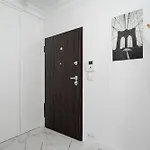 Urban Chic - Large & Stylish, Metro Nearby Grzybowska 85-220