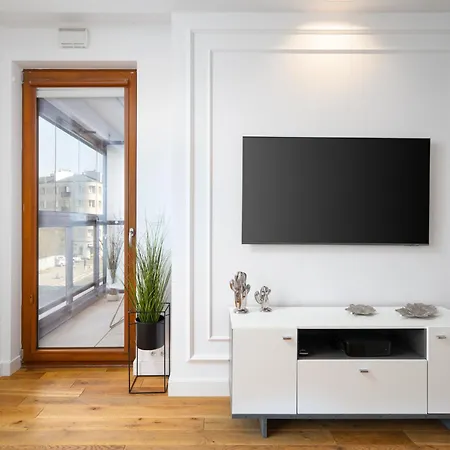 Apartment Urban Chic - Large & Stylish, Metro Nearby Grzybowska 85-220 Warschau