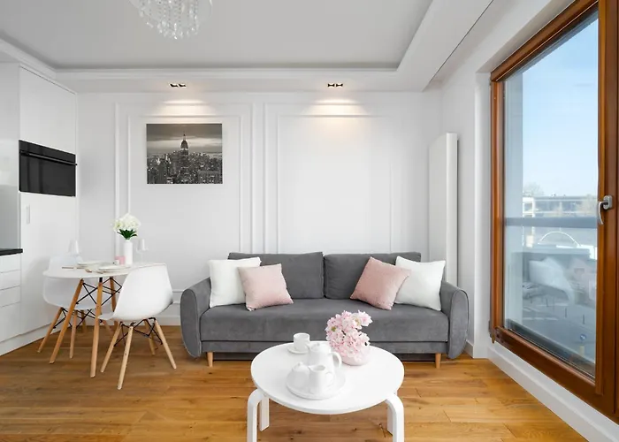 Urban Chic - Large & Stylish, Metro Nearby Grzybowska 85-220 アパート